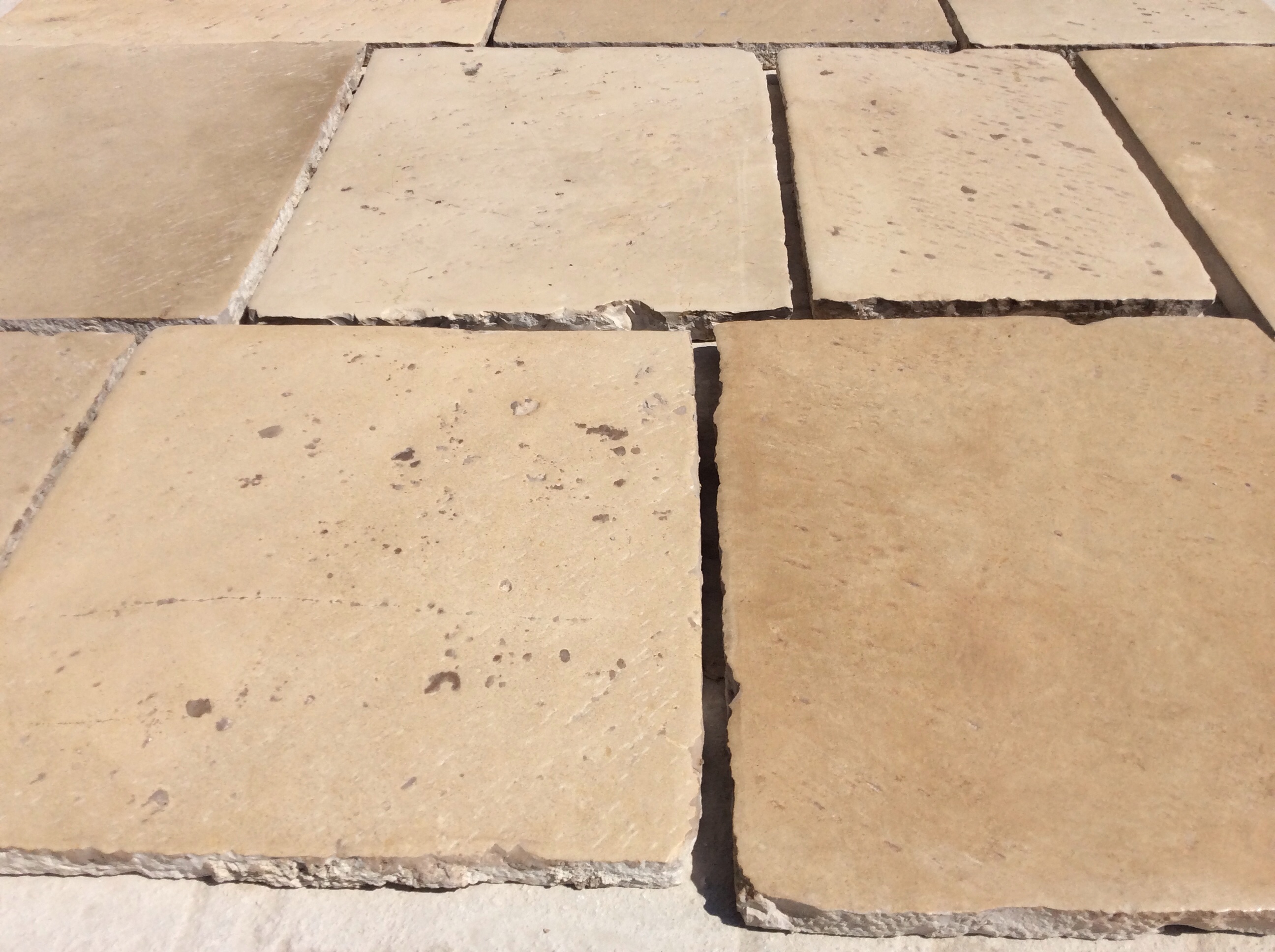 RECLAIMED FRENCH LIMESTONE (second cut)SALE20%